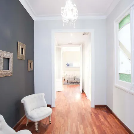 Apartman Modern Apart Saint-tropez 8+ *