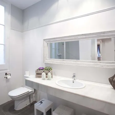 Modern Apart Saint-tropez 8+ Апартаменти